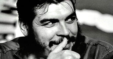 «Descarga»: el texto que escribió Paco Urondo al enterarse de la muerte del Che «Descarga»: el texto que escribió Paco Urondo al enterarse de la muerte del Che