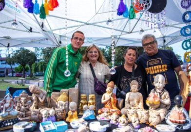 Nuevas ediciones de la feria “Hecho en Lanús” en plazas Sarmiento y Villa Obrera
