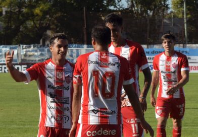Talleres (RE) ganó en Villa Lynch pese a jugar con uno menos