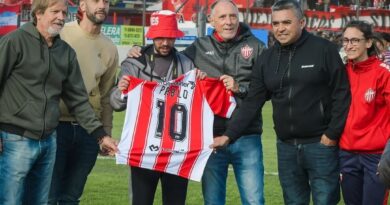 Talleres empató con Real Pilar en una jornada marcada por un homenaje a Pablo Grillo