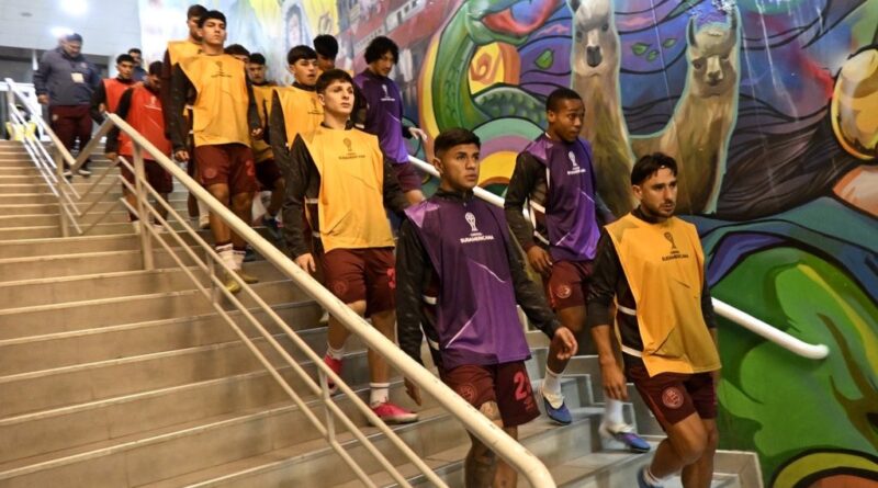 Lanús quedó eliminado de la Copa Sudamericana tras una dura goleada en Perú