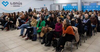 Salud mental: Lanús Gobierno desarrolló la segunda jornada interdisciplinaria en el auditorio municipal