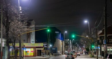 Lanús Gobierno avanza con la repotenciación LED en las principales avenidas del distrito