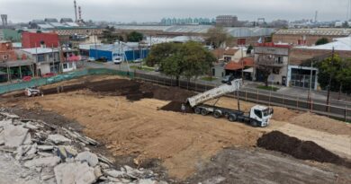 Obras en el nuevo polideportivo en el Barrio La Maquinita