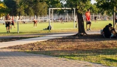 Actividades deportivas gratuitas en el Parque Municipal Malvinas Argentinas