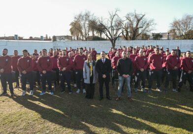 Julián Álvarez encabezó el acto de apertura de la Escuela de Policía Municipal de Lanús
