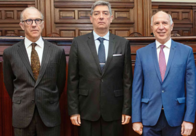 La Corte Suprema revocó el fallo que frenaba la derogación de la Ley de Tierras