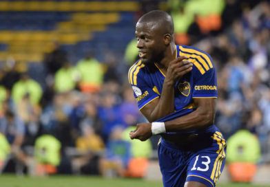 Boca lo dio vuelta ante Racing con un hat-trick de Enner Valencia y se metió en semis de la Copa Argentina