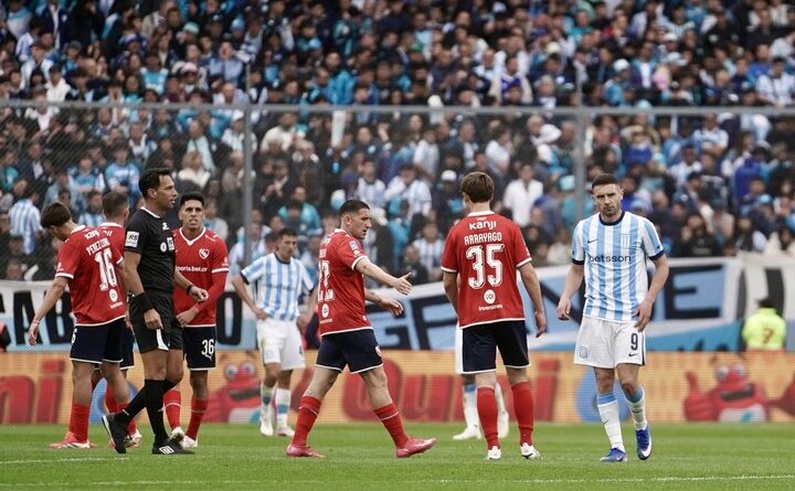Empate con sabor a derrota para Racing en el Clásico de Avellaneda. Insultos a Diego Milito