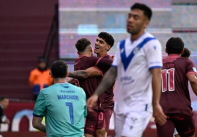 Lanús venció a Vélez y trepó al quinto puesto de la Zona A