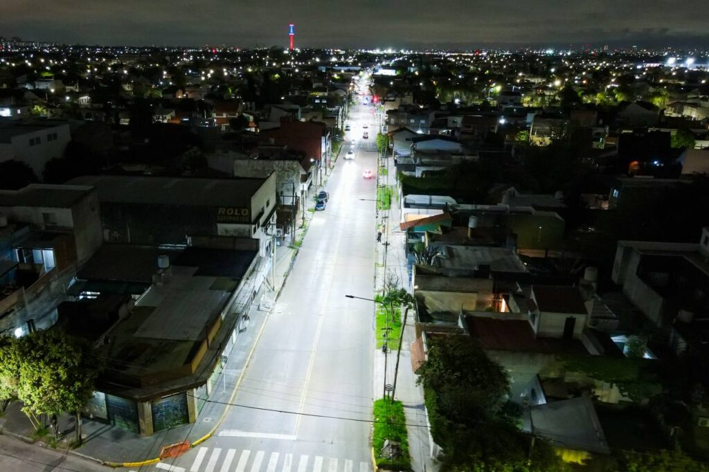 Obras Iluminación Villa Caraza
